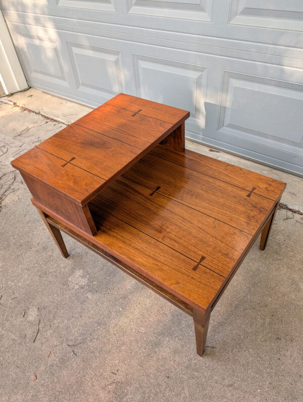 Lane Tuxedo Side Table