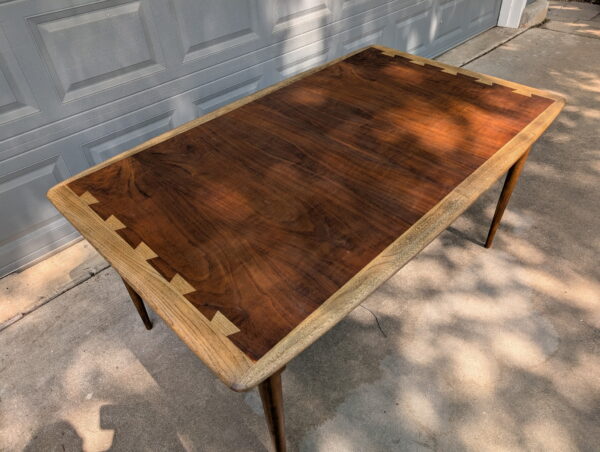 Lane Acclaim Dining Table - Image 4