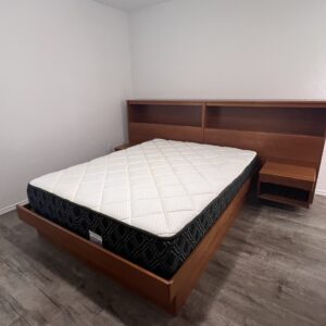 QUEEN Platform Bedframe