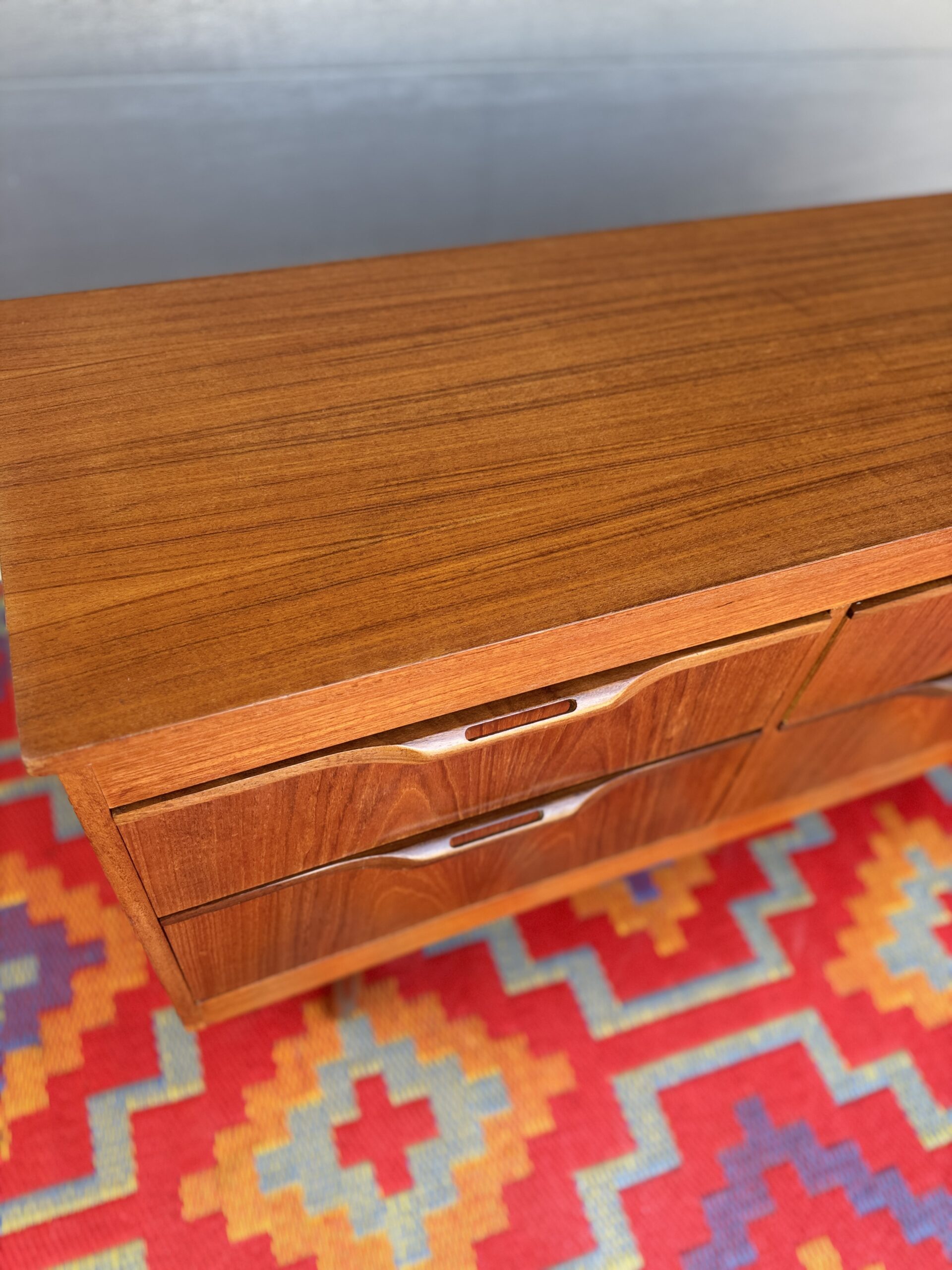 Sakol Sideboard - Image 9