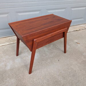 Mobile End Table