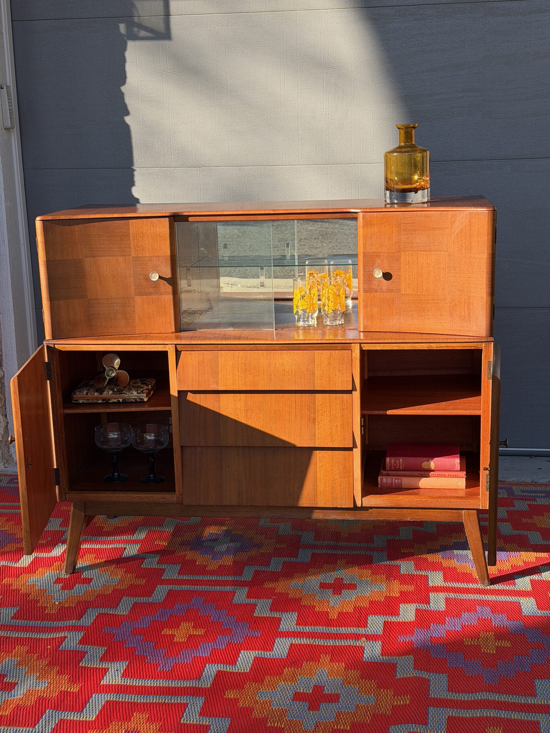 Curved Bar Cabinet - Image 4