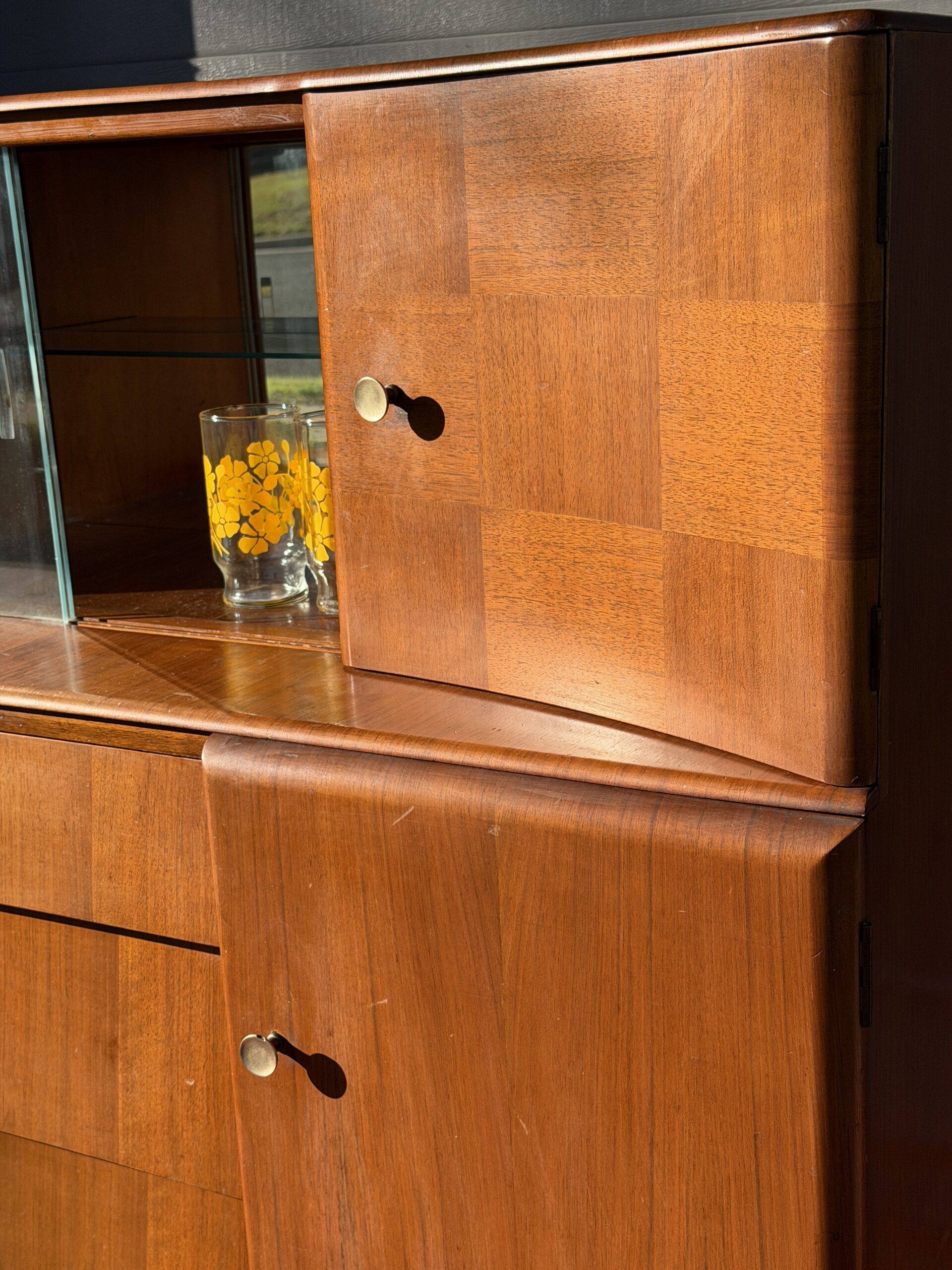 Curved Bar Cabinet - Image 6