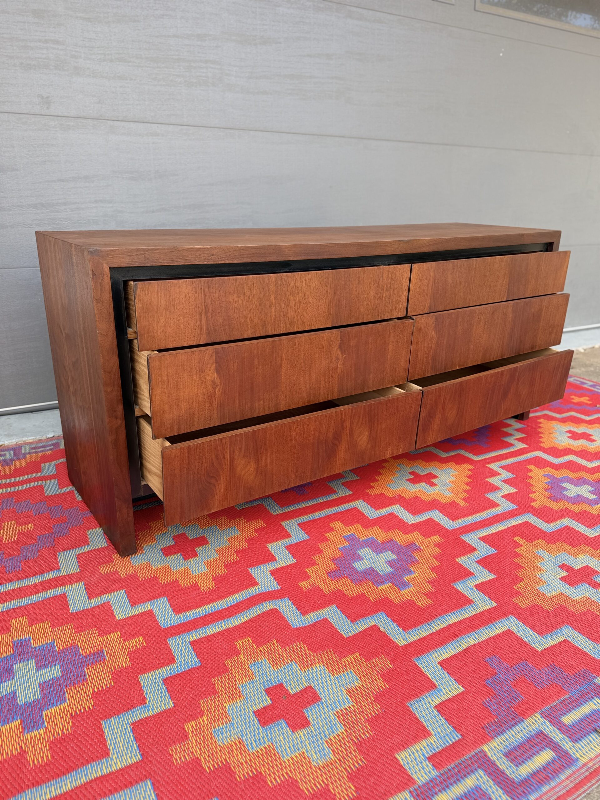 Dillingham Lowboy - Image 6