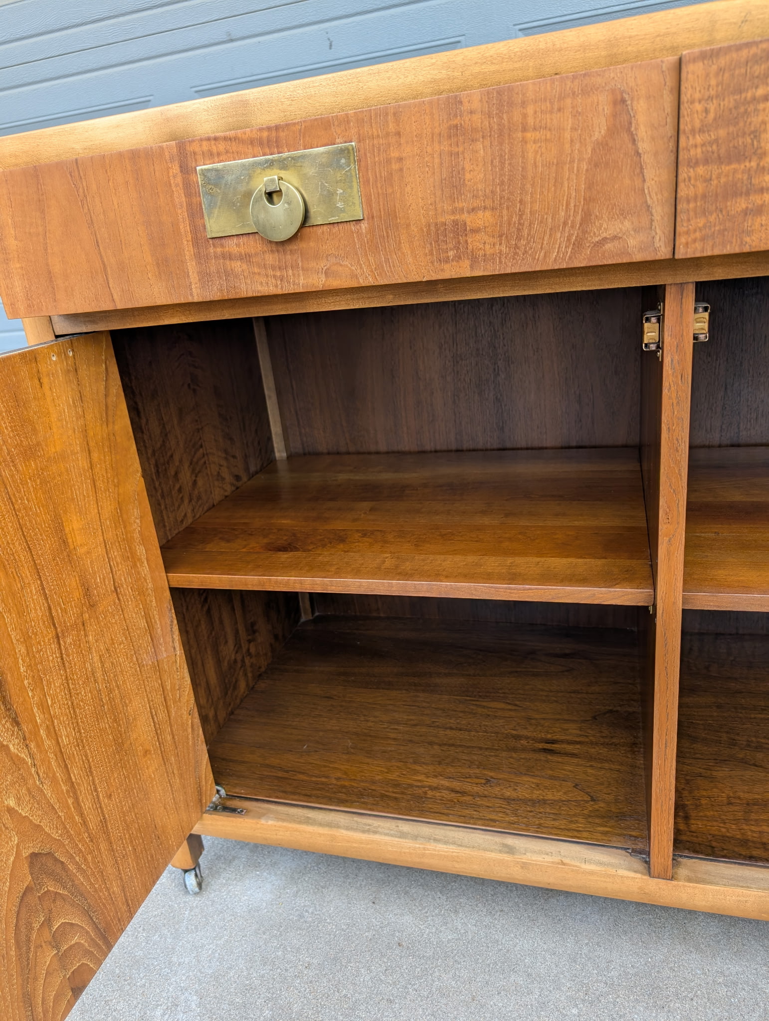 Walnut & Oak Sideboard - Image 7