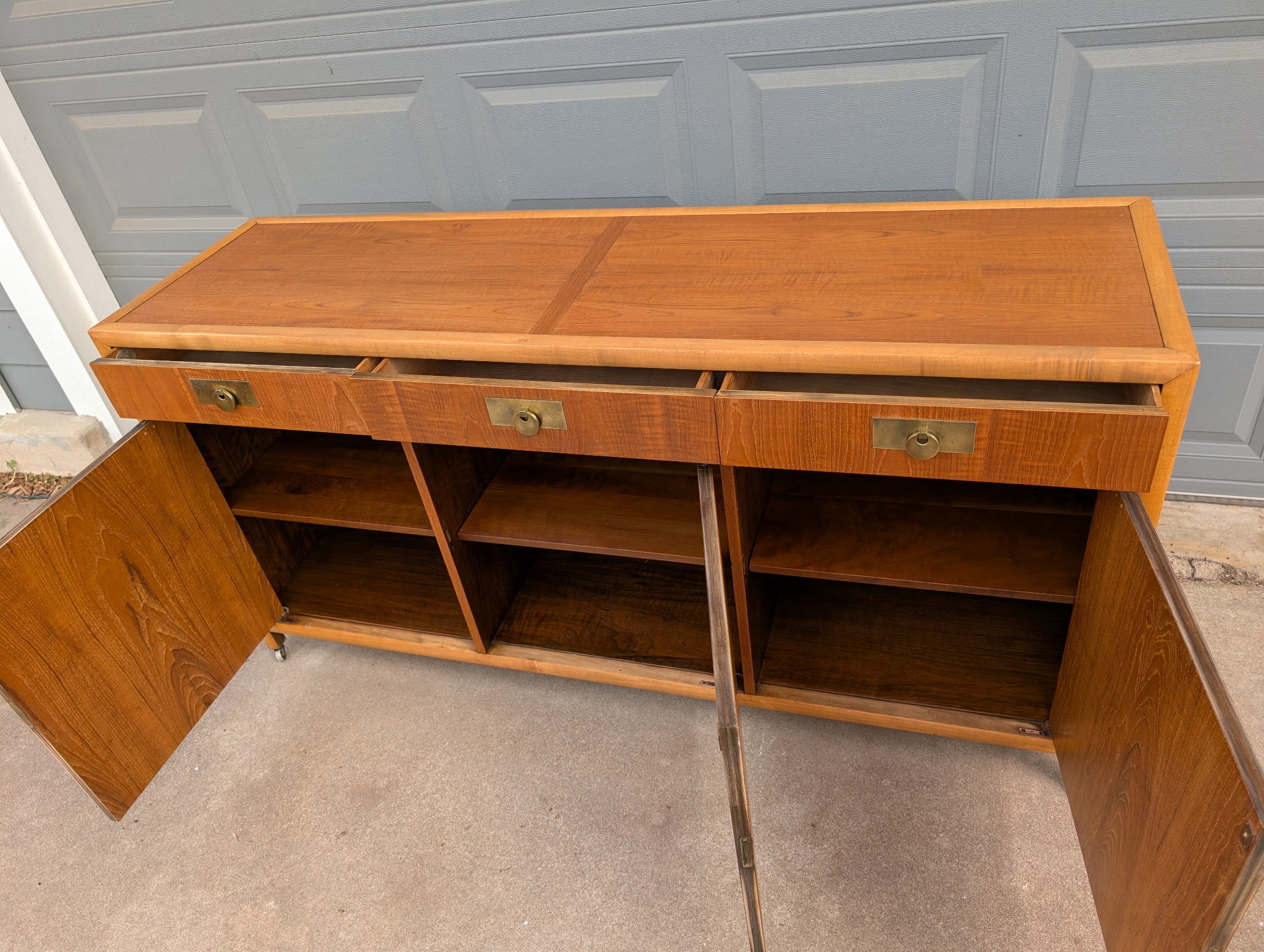 Walnut & Oak Sideboard - Image 8