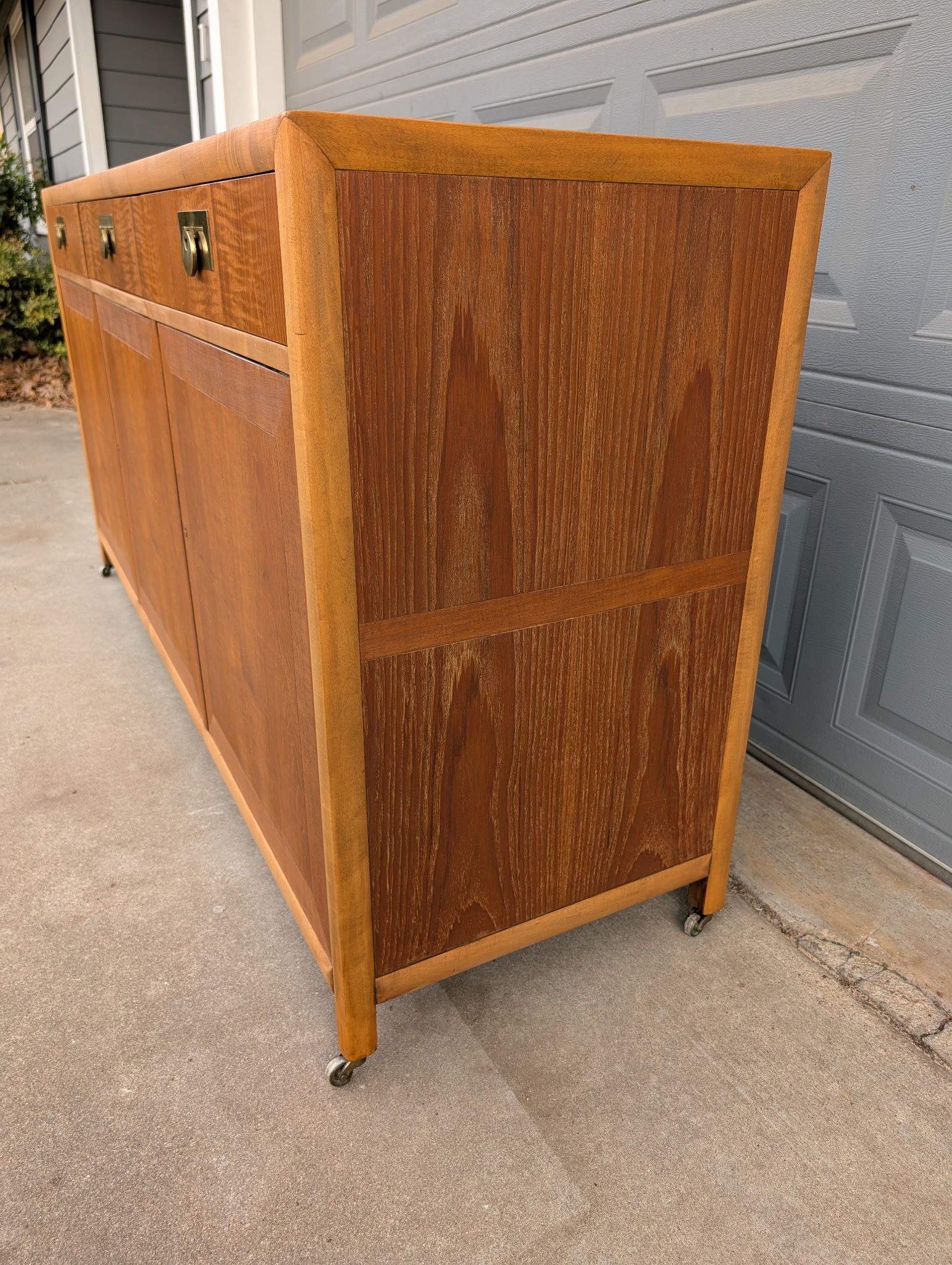 Walnut & Oak Sideboard - Image 10