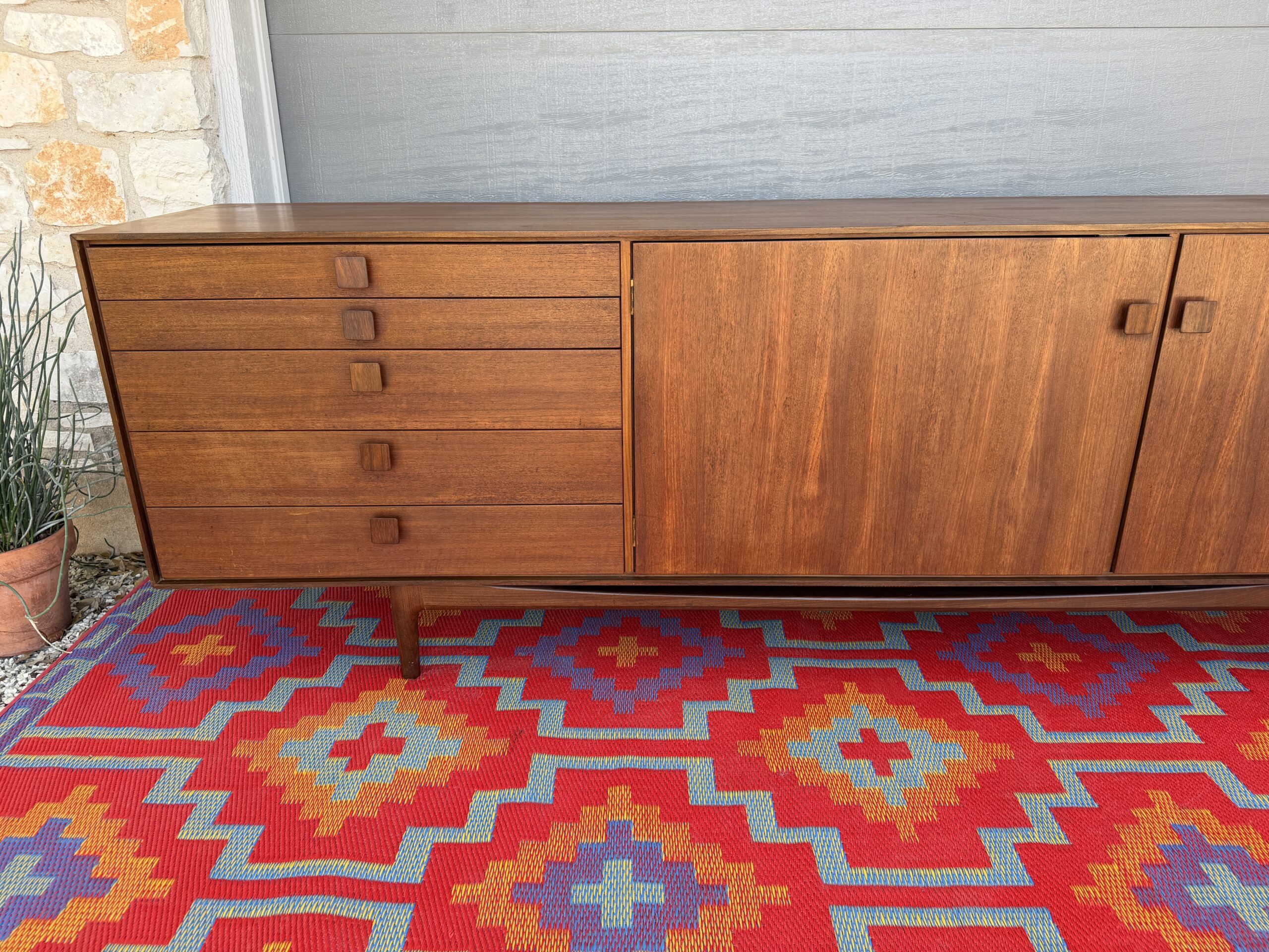 Teak and Rosewood XL Credenza - Image 6