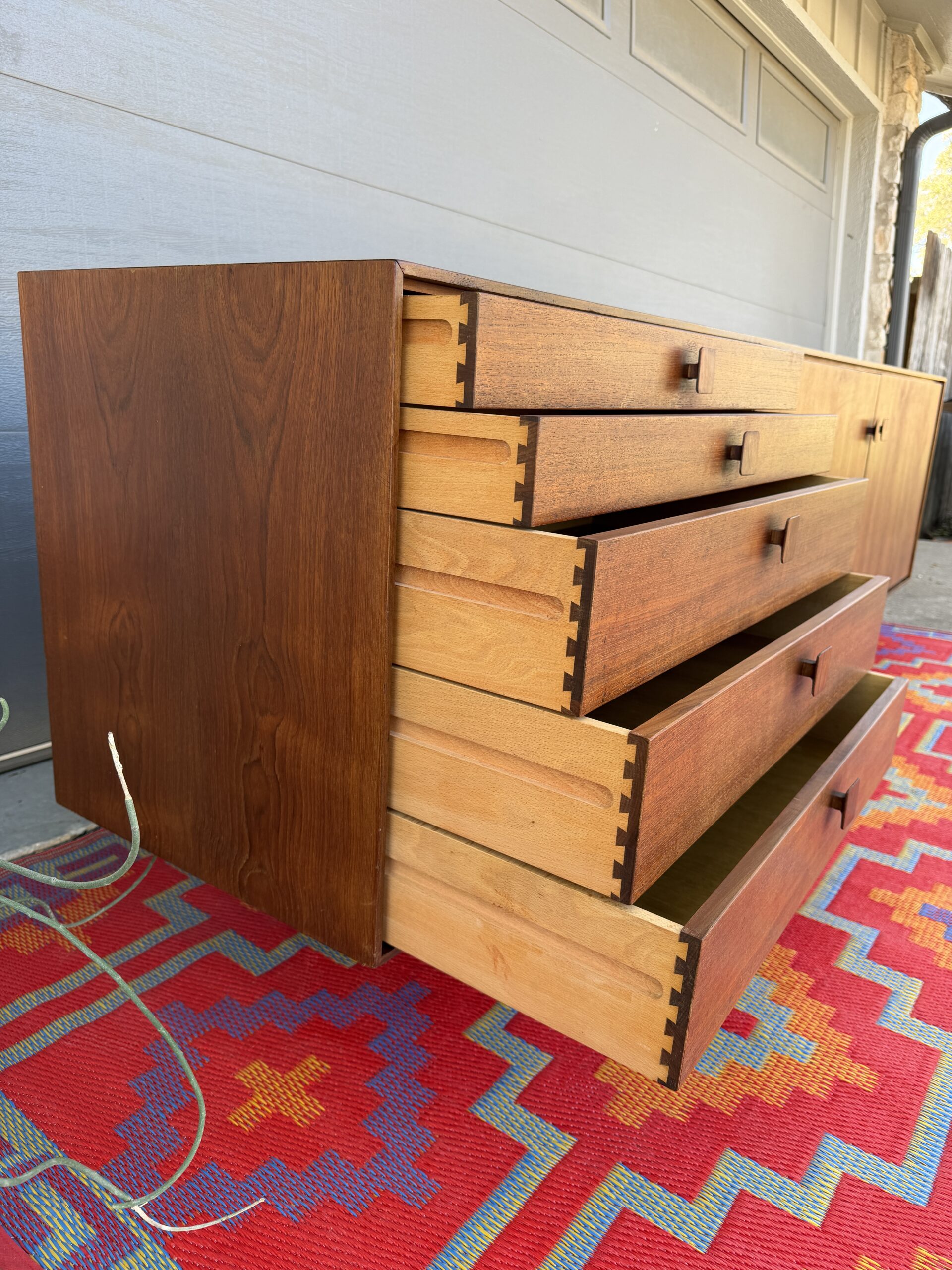 Teak and Rosewood XL Credenza - Image 11