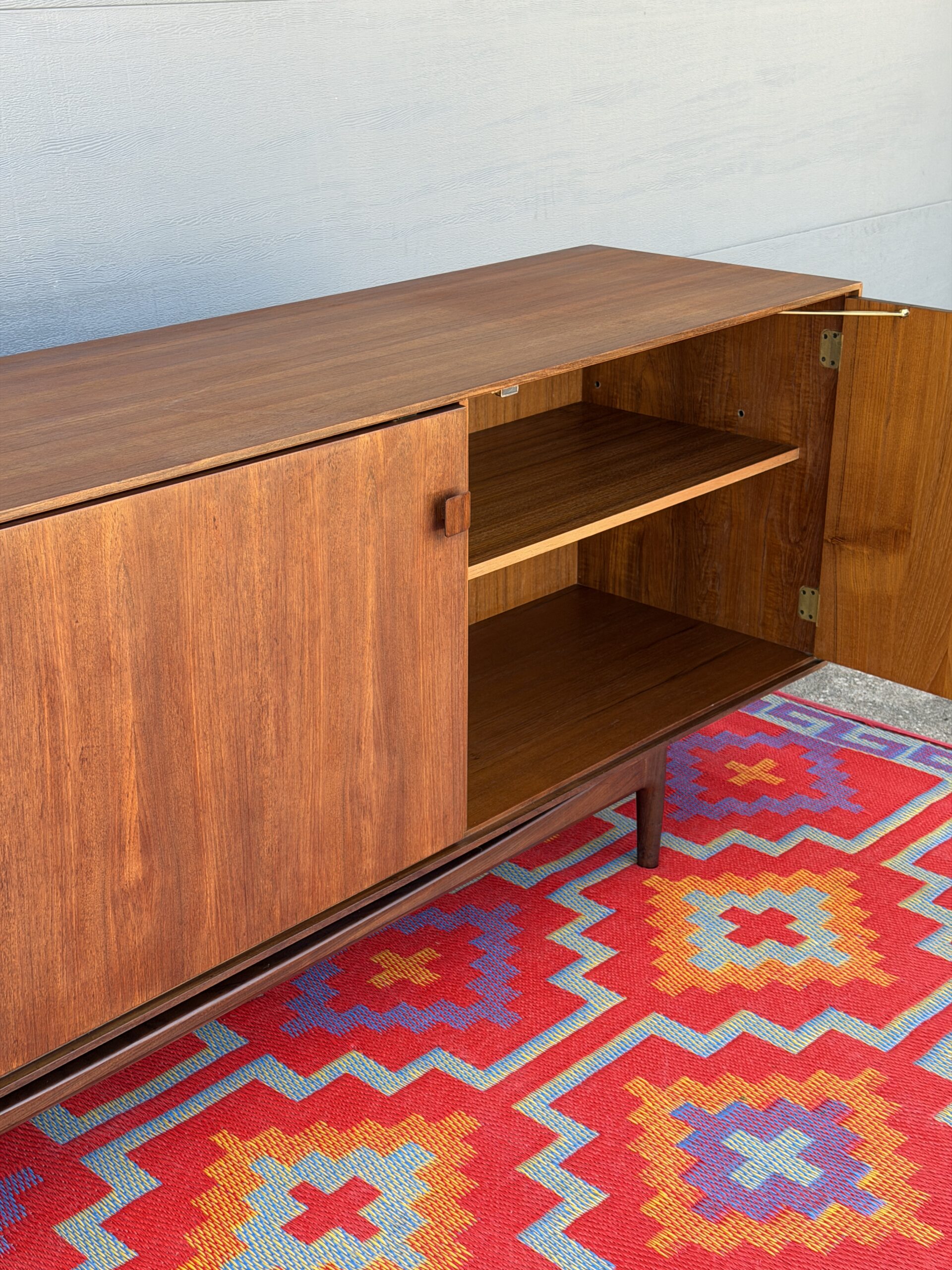 Teak and Rosewood XL Credenza - Image 9