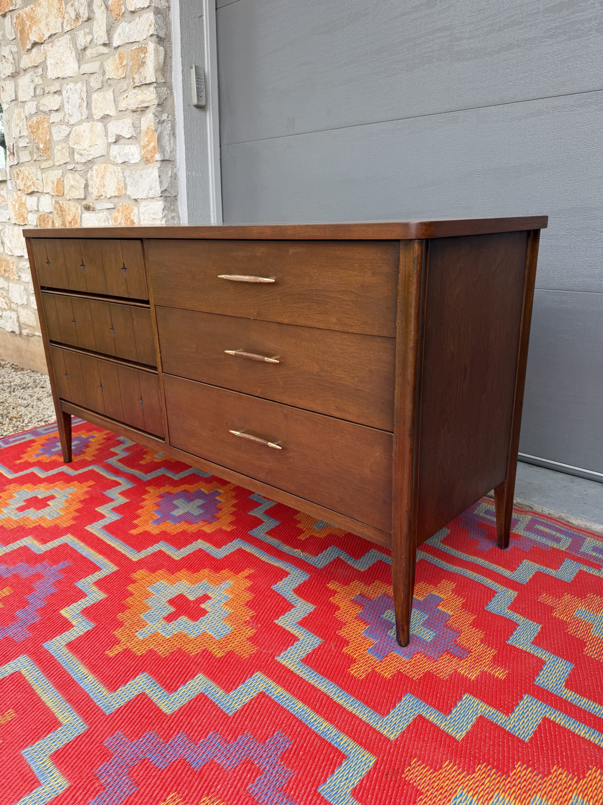 Saga Six Drawer - Image 6