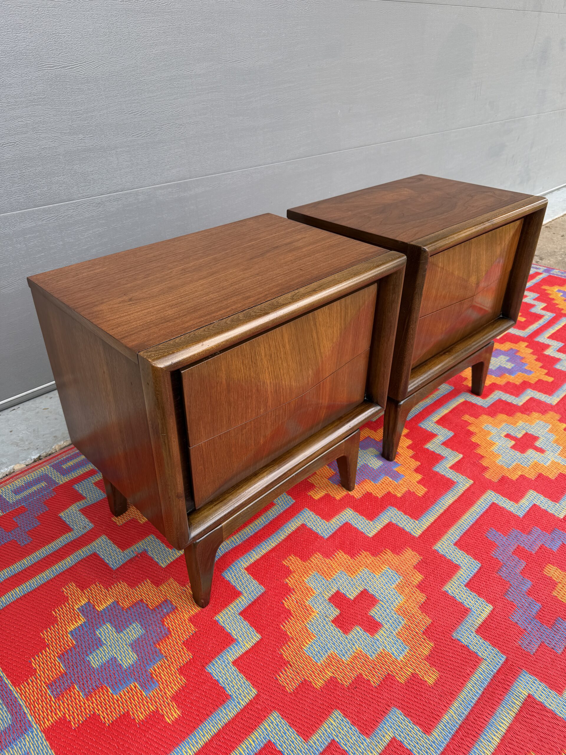 Diamond Front Nightstands - Pair - Image 4
