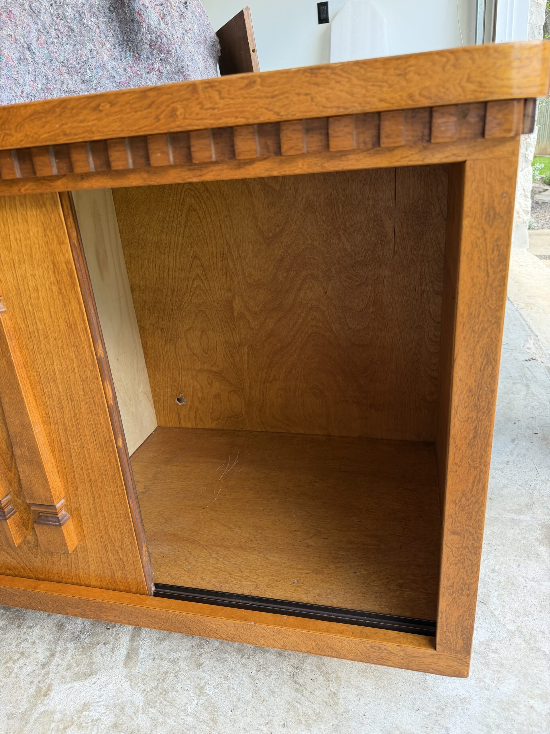 Oak XL Sideboard - Image 7