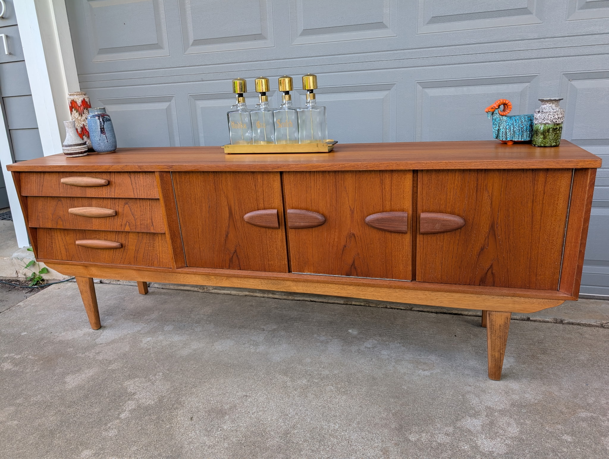 Beautility Credenza