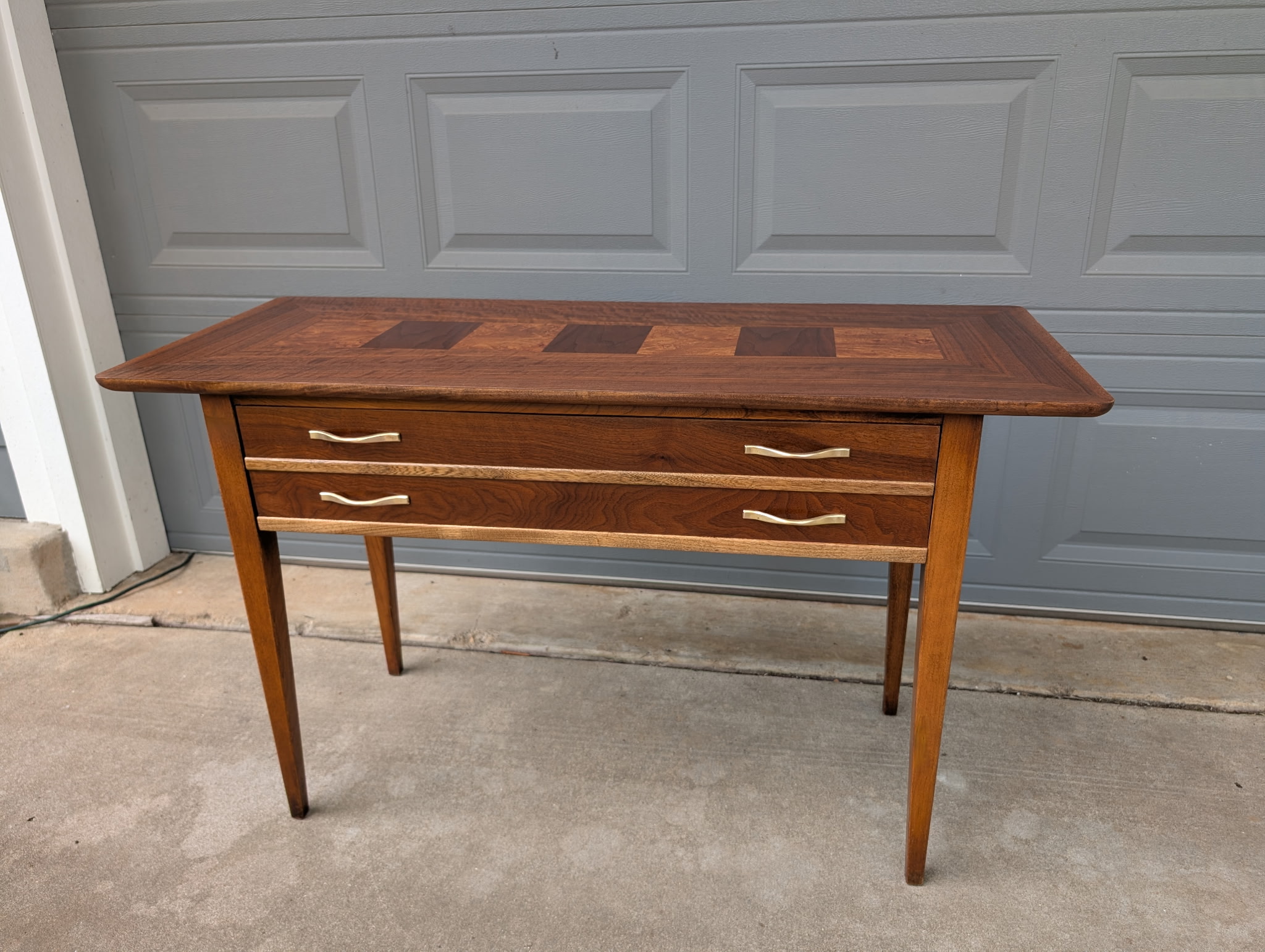 Lane 'Penthouse' Console Table - Image 2
