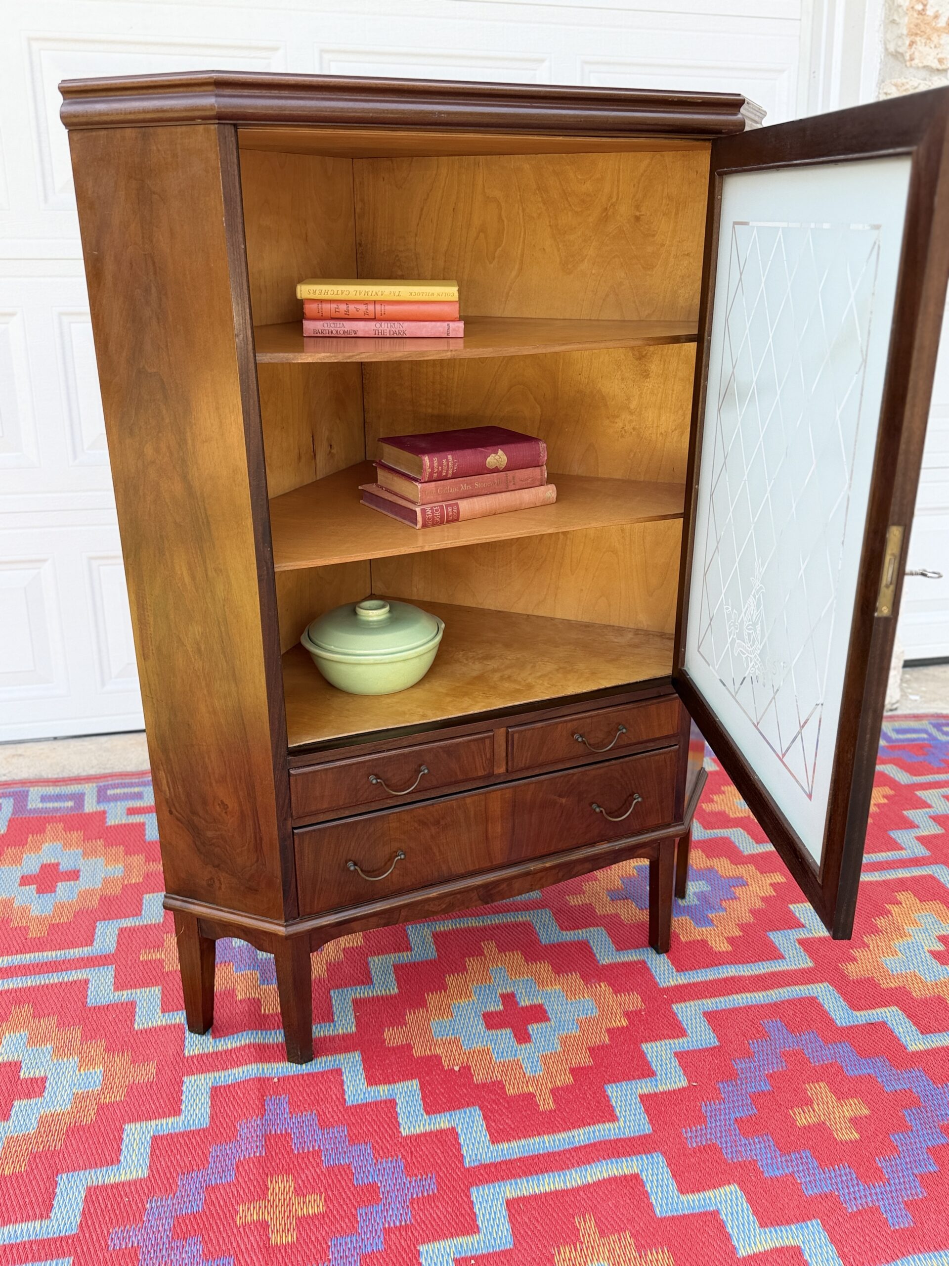 Corner Cabinet