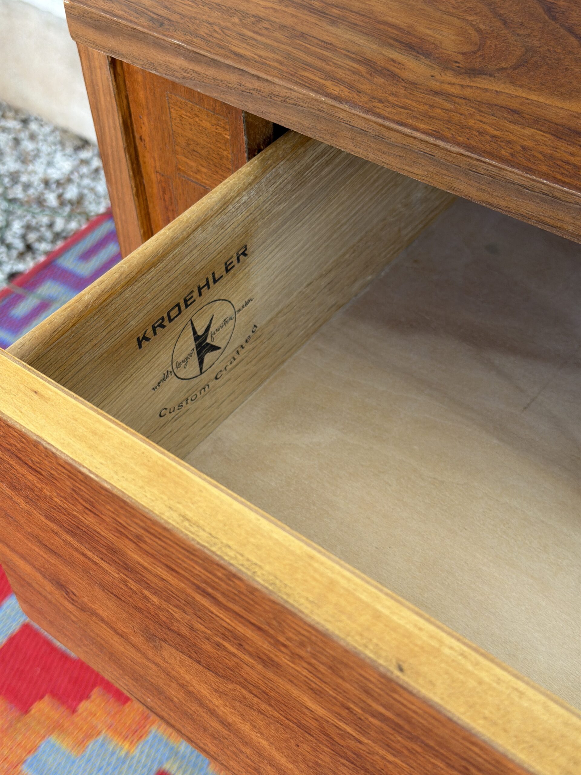 Kroehler Chest - Image 4