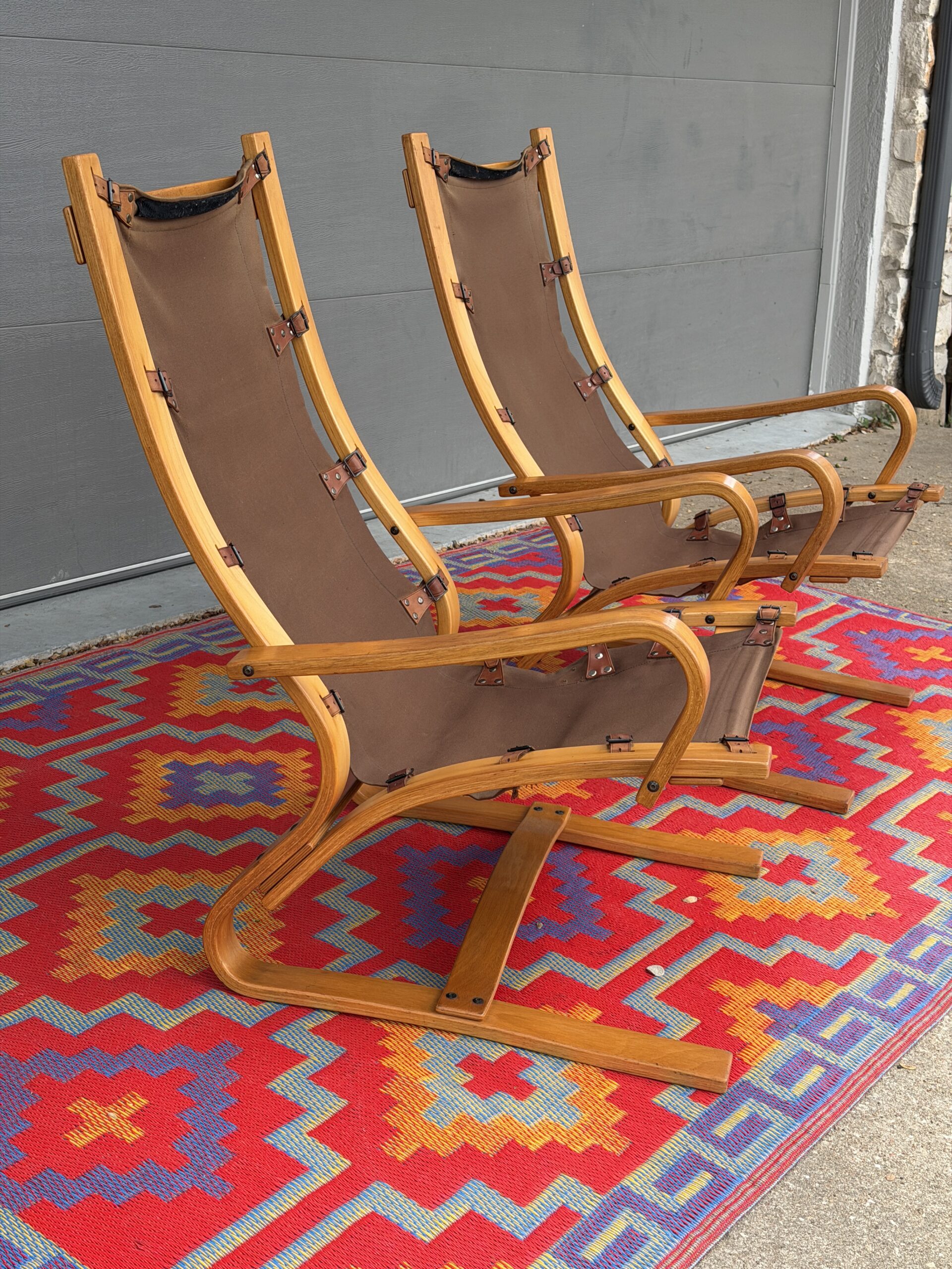 Danish Komfort Lounge Pair - Image 7
